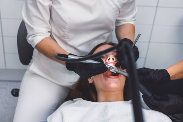 Best Emergency Tooth Extraction in Winnebago, IL